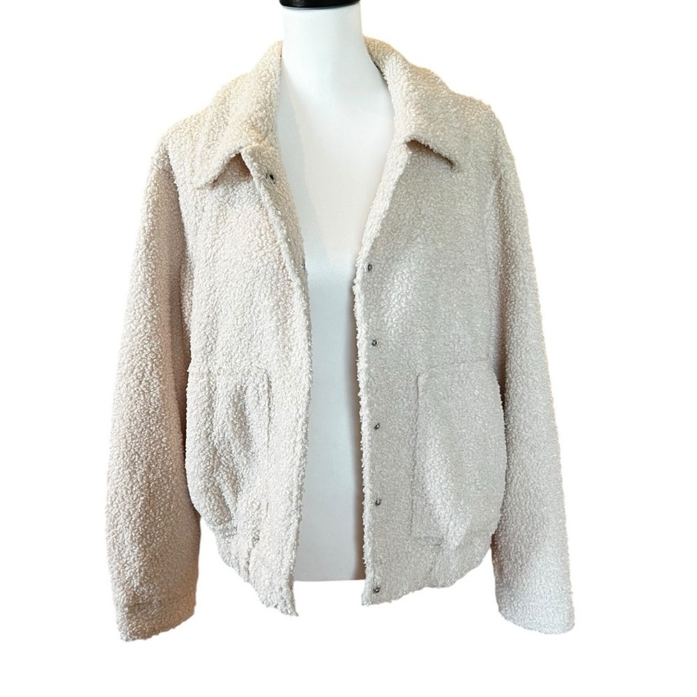NWT Jean Jacket Style Faux Shearling Jacket SZ M - Picture 5 of 9